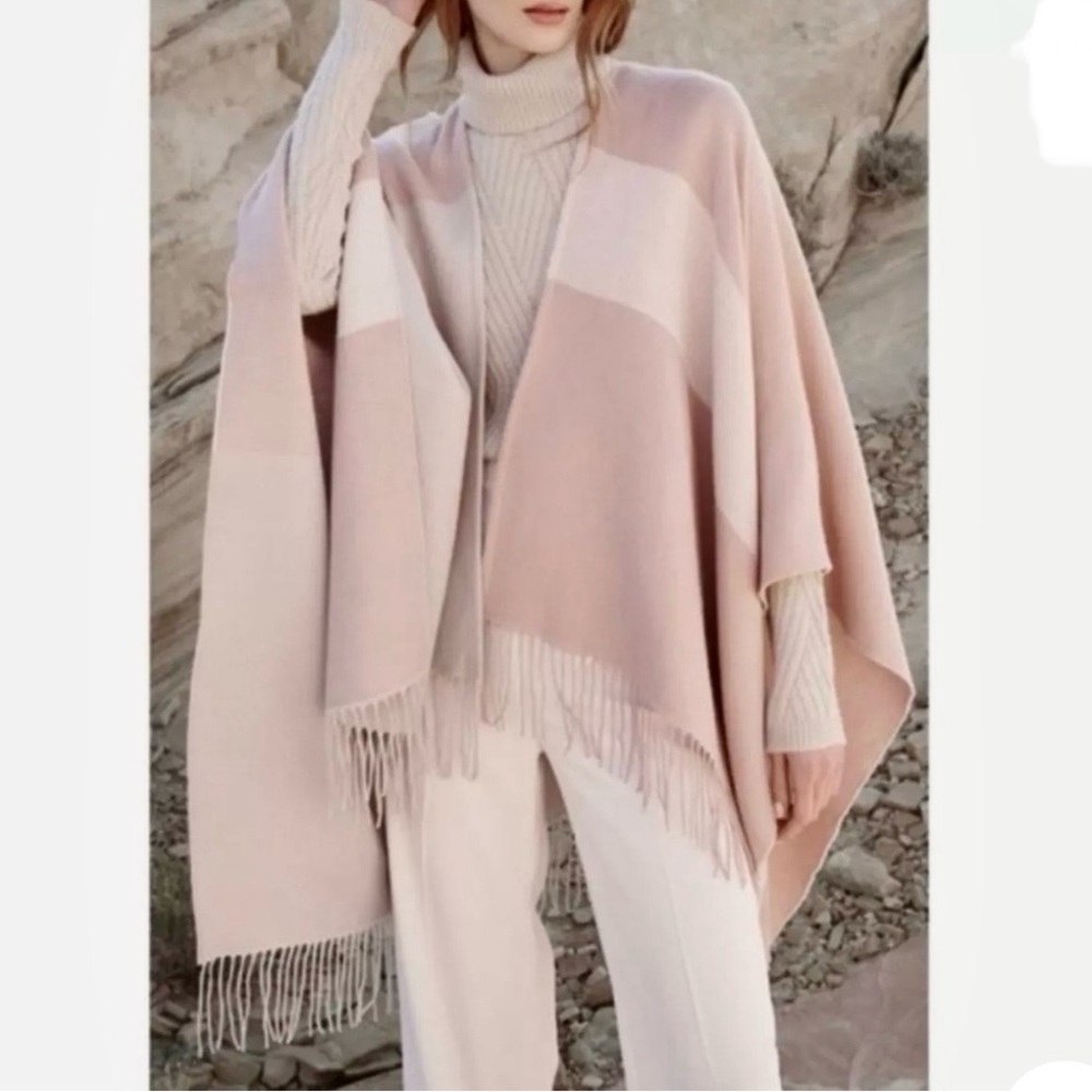 New SOIA & KYO woven color blocked open wrap/scarf/cardigan with fringe trim - Picture 3 of 10